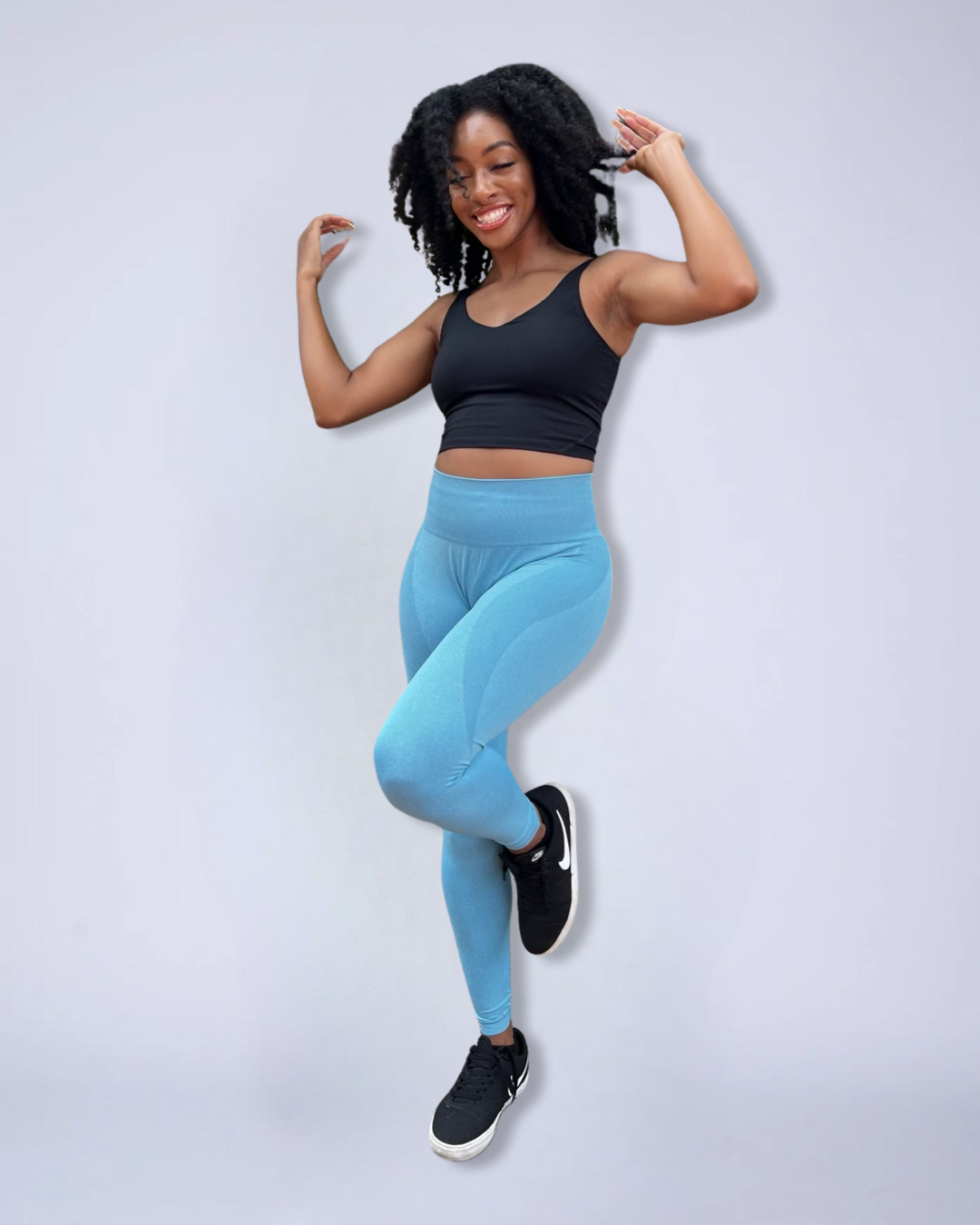 Elle 2025 yoga pants